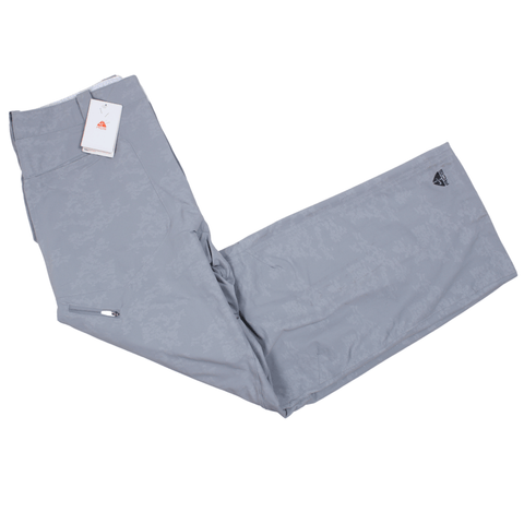 Vintage Nike ACG Cargo Bottoms (36") BNWT
