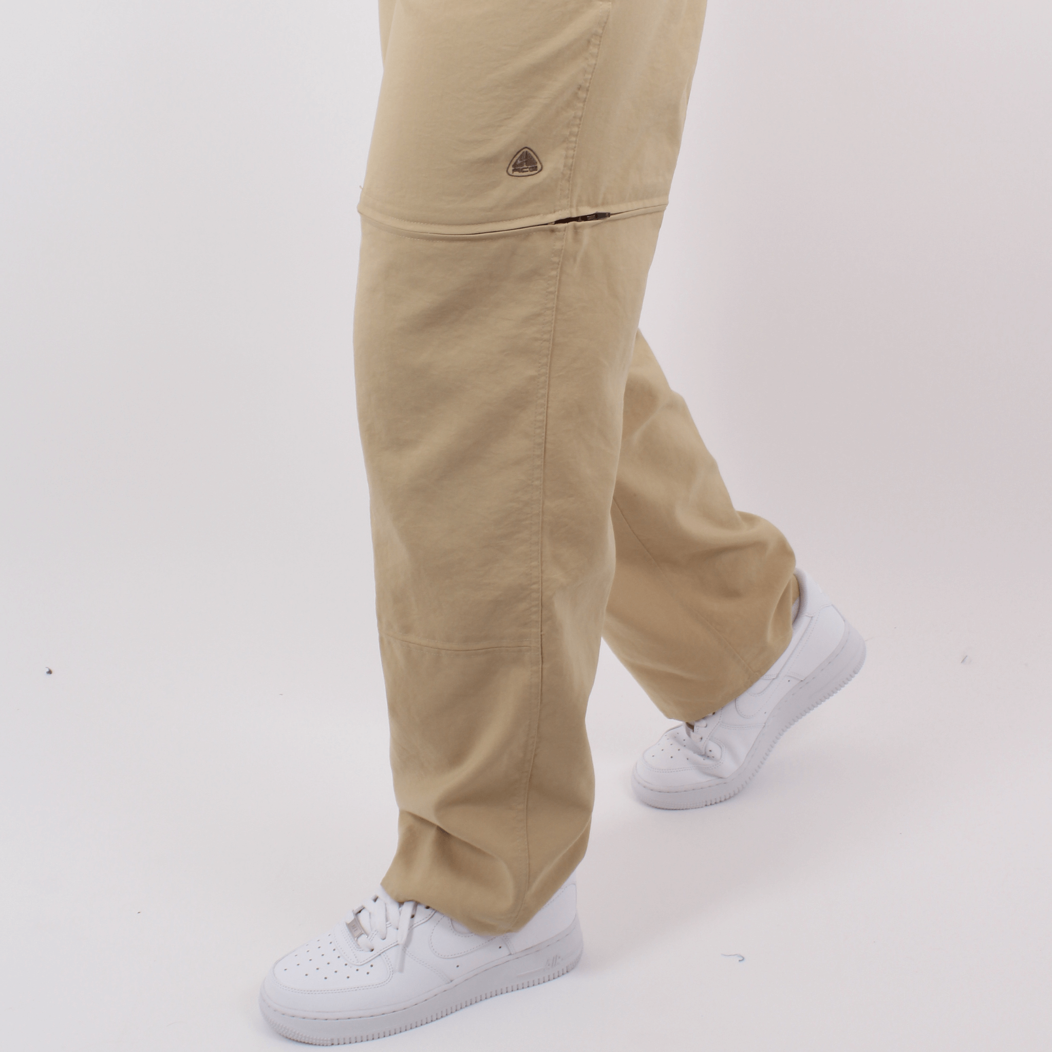 Vintage Nike ACG 2 In 1 Cargo Trousers BNWT